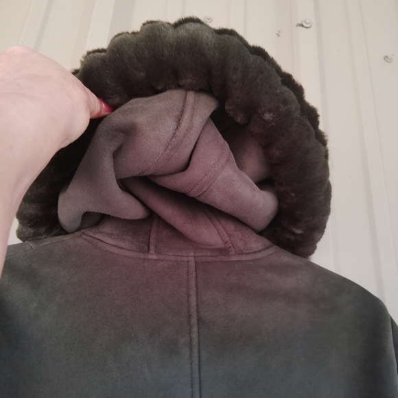 Women's Esprit Faux Suede Faux Fur Avocado Green Jacket Coat Size Medium - Picture 16 of 16